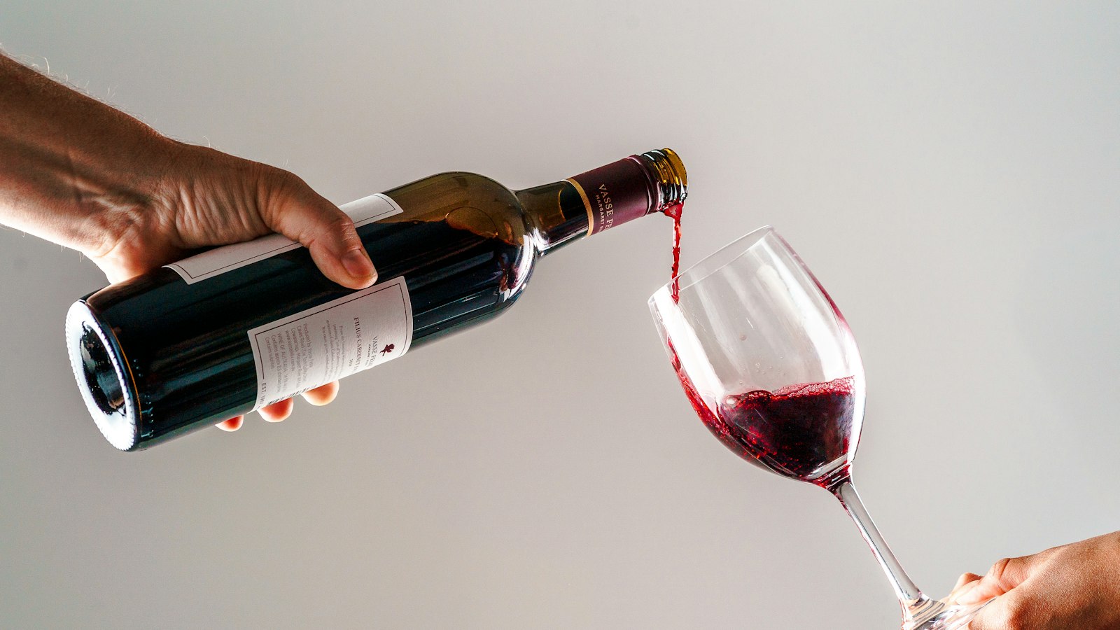 Oxidierter Wein: Was ist Wein Oxidation? Erkennen, Ursachen, Schutz