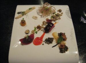 Welcher Wein zu Lamm? Die besten Kombinationen für Keule, Kotelett & Lamm Curry