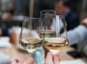 Was macht Weißburgunder zum Liebling der Weinliebhaber?