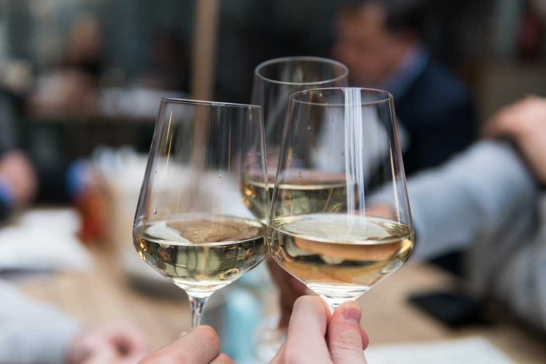Was macht Weißburgunder zum Liebling der Weinliebhaber?