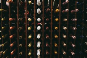 Trinktemperatur Wein Tabelle: Richtige Temperaturen für perfekten Weingenuss
