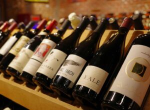 Wein bei Lidl: Angebote, Sorten & Tipps für den Einkauf