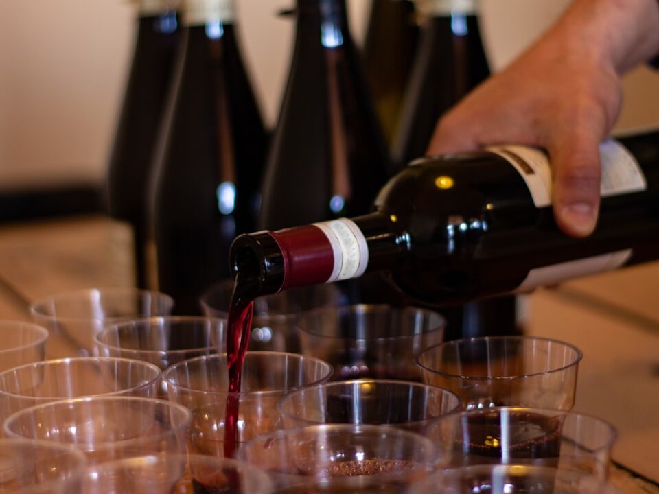 Wein zum Geburtstag: Die besten Geschenkideen für Genießer