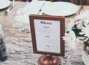 Wein zur Hochzeit: Auswahl, Menge & stilvolle Ideen für euren großen Tag